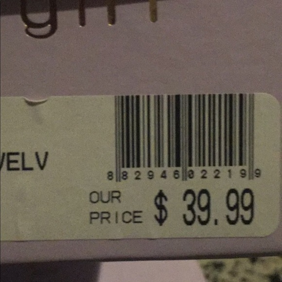 BRAND NEW Madden Girl flats NIB - Picture 6 of 6